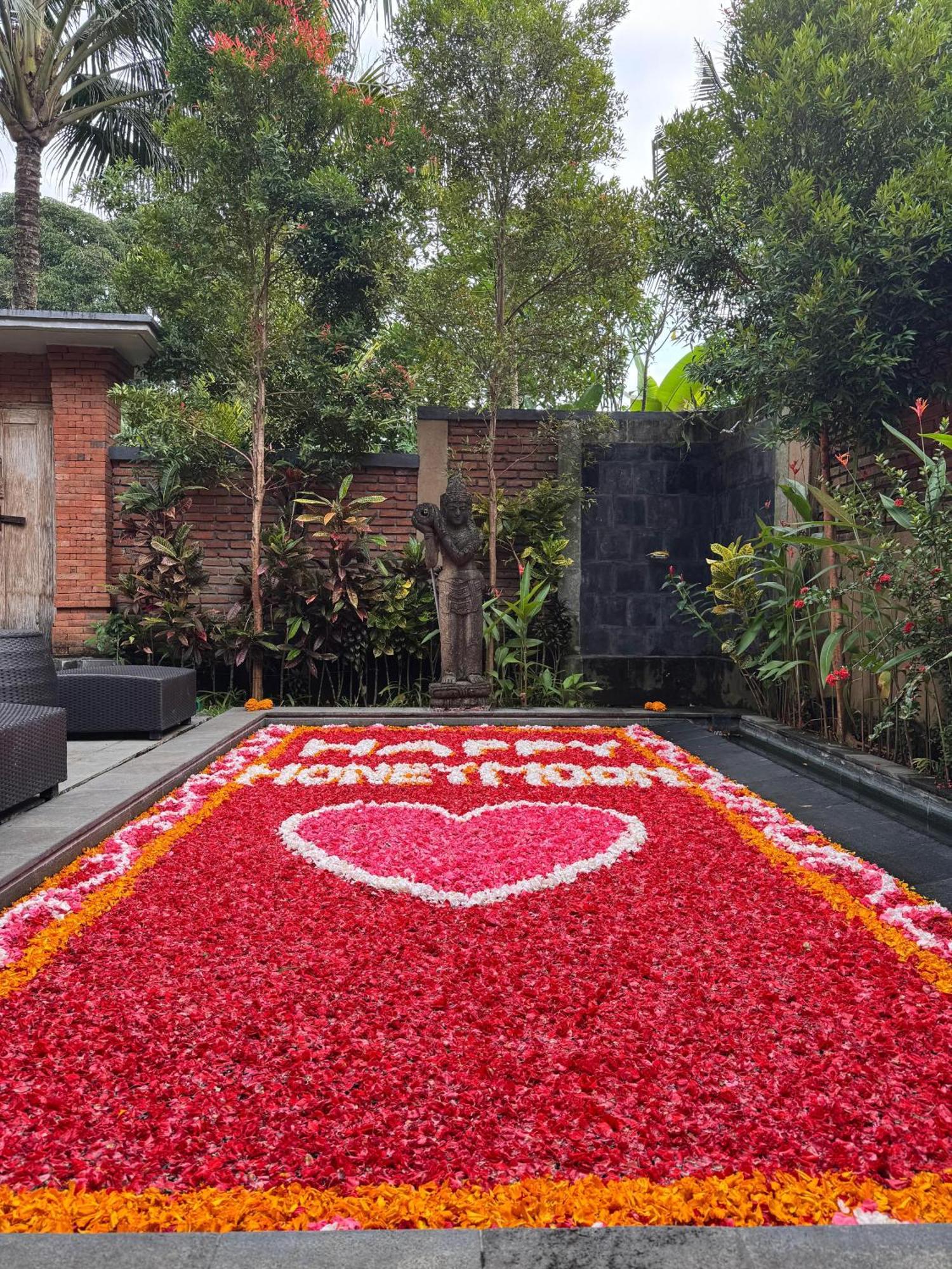 Ubud Suarga Private Pool Villa Esterno foto